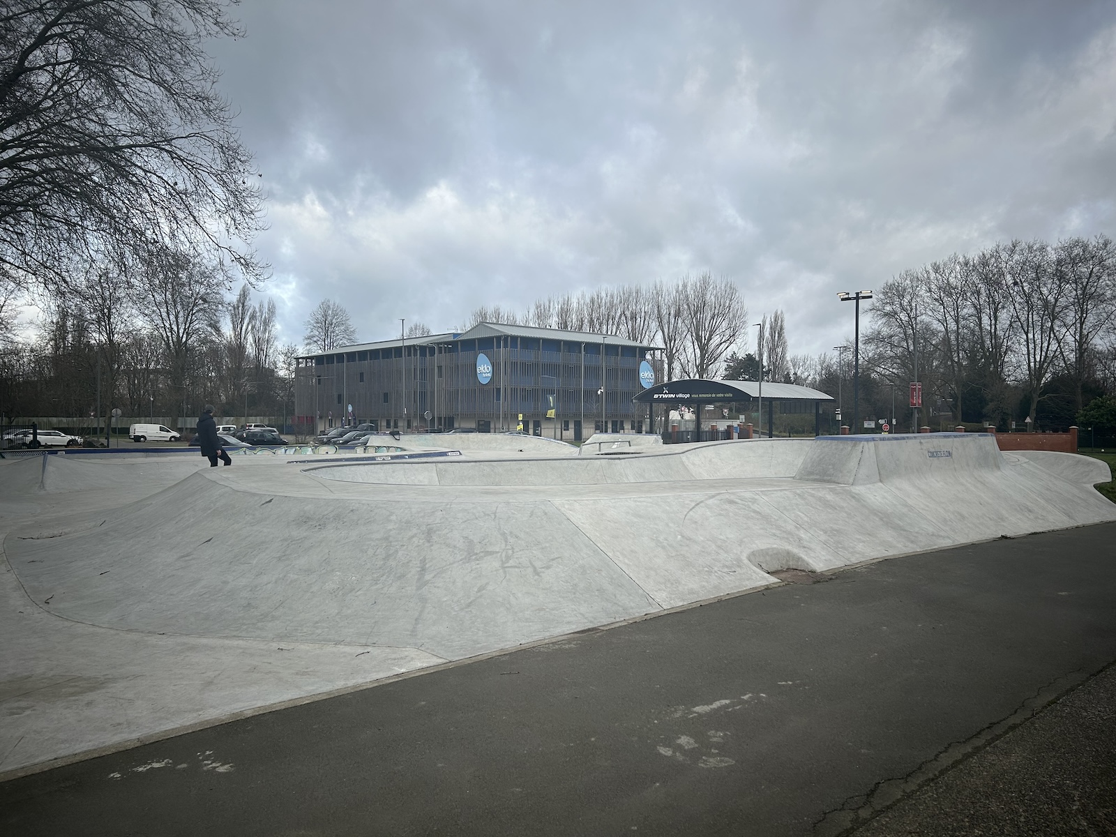 Bowl Decathlon skatepark